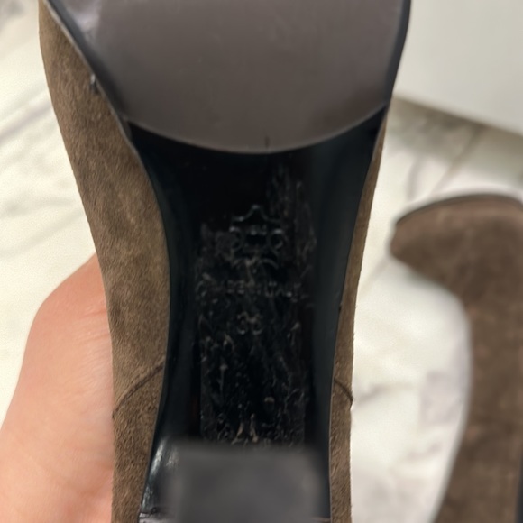 Made In Italy Pure Suede classy Leather Knee high Boots with 4.5 inch heel!NWOT! - Picture 12 of 12